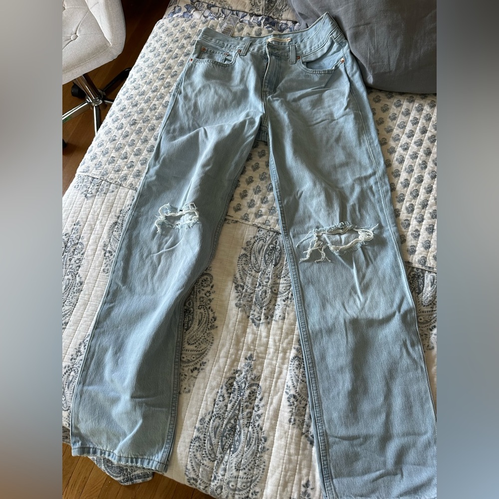 Ripped jeans levi jeans